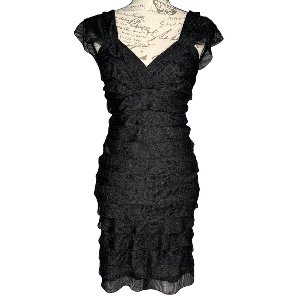 Studio M crochet knit black tiered cap sleeve vneck cocktail event dress medium